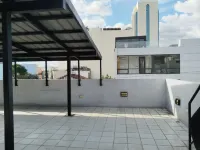 Acasa Apartments