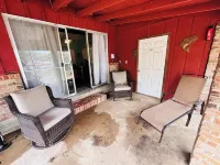 Little Minnow is a Pet friendly water front home on Toledo Bend in a quiet cove.