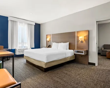 Spark by Hilton Catoosa Tulsa Hotels in Tulsa