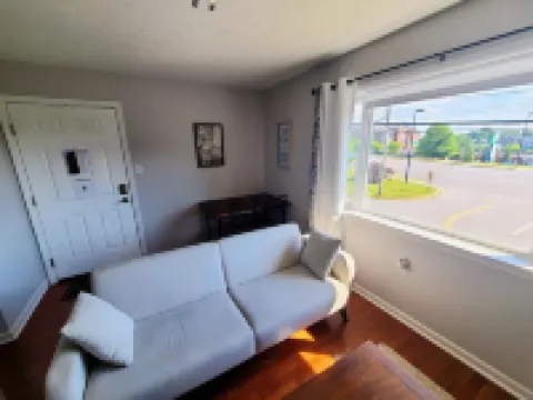 Central Location! Walk 2 UK campus/Chandler Hospital, Mins to Downtown