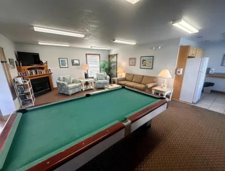 Floating In Paradise On The Azul Project