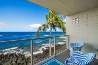 Oceanfront 2-bedroom penthouse Kuhio Shores condo with breathtaking views!
