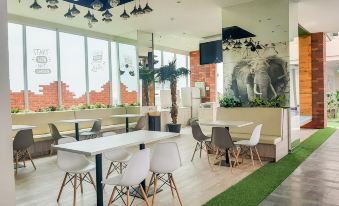 Studio Modern Japanese Style Near Aeon BSD at B Residence Apartment