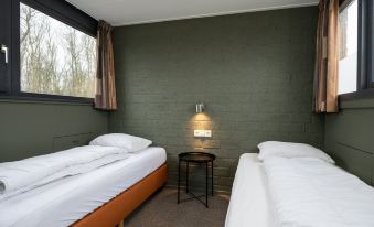 Holiday Home Vakantiepark 't Eibernest Texel