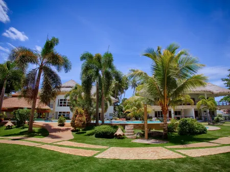 Vida Homes Condo Resort Dauin