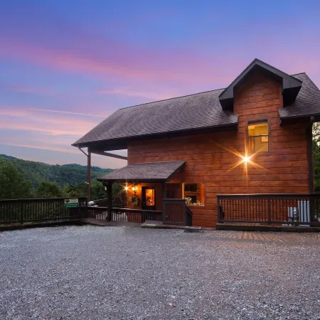 Livin on Mountain Time 4 Bedroom Cabin by RedAwning