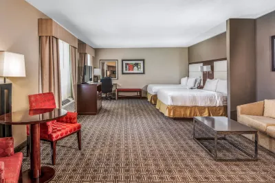 Holiday Inn Express & Suites Lantana Hotel a Lantana