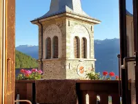 La Cure de Vernamiège Hotels in Herens