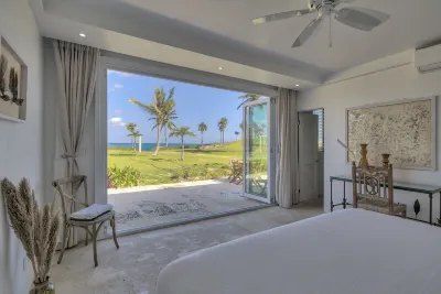 La Bougainvillea Hotel and Villas Hotel a 