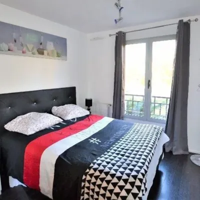 Avenue de Général de Gaulle Guesthouse Hotels near Monastere Fo Guang Shan France