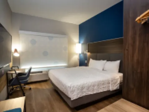 Tru by Hilton Pflugerville Hotels in Pflugerville