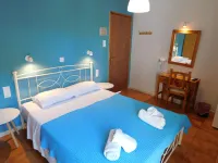 Perdika Mare Guesthouse - balcony