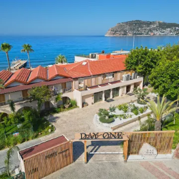 Day One Beach Resort & Spa - Adult Only