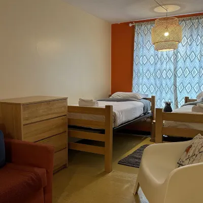 อพาร์ทเมนท์ 1 ห้องนอนในใจกลางเมือง สะอาด ปลอดภัย สามารถเดินท่องเที่ยวได้ โรงแรมใกล้เชดไซด์