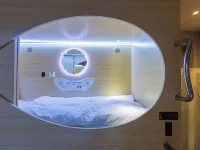 Resthub Hotels near Convention 33