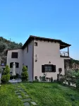 Luxury Mansion in Pelion Hills
