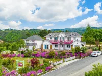 Pungcha & Herb Pension Hotels near Seonjaryeong