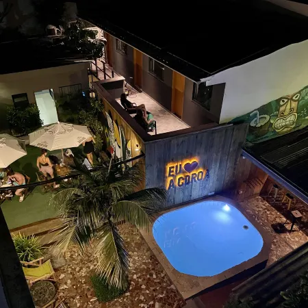 A Coroa Hostel & Suites