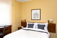Hotel Regina Köln Hotels in der Nähe von TK Maxx