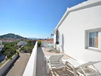 Apartments Mila Hotels in Tribunj