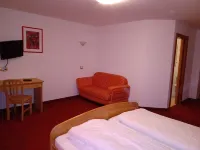 Weisskugel Gasthof Hotels in Kurzras
