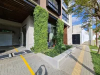 Bee Suites San Jose - Escalante Hotels in Moravia