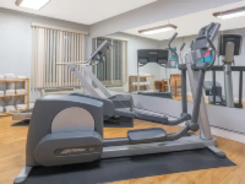 Super 8 by Wyndham Bloomington/Airport Hotels in Bloomington