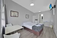 Ned Kelly's Motel Hotel a Maryborough