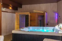 德默爾斯&城堡 - 圖爾努斯格呂斯飯店和Spa - SPA