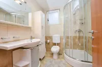 Beautiful Sea View Apartment