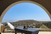 Elia Woodstone Houses - Mountain view