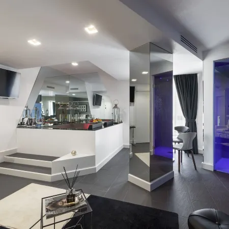 LHP Napoli Palace & Spa