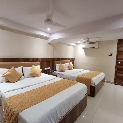 RK Hotel Các khách sạn gần Đường Peddar