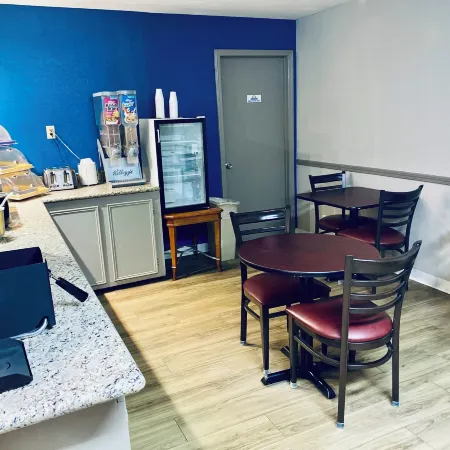 Days Inn by Wyndham Ardmore