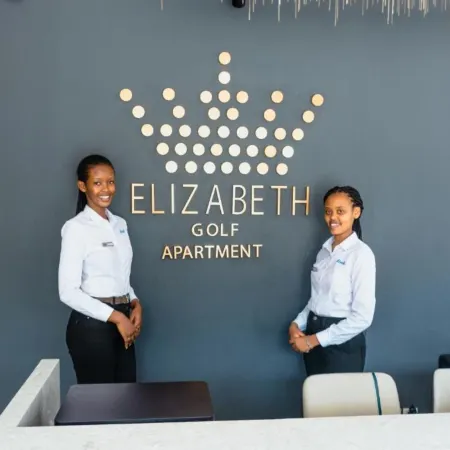 Elizabeth Golf Apartment