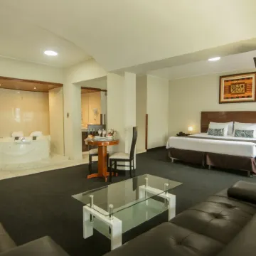 Epiqus Hotel Hotels near Gold Museum of Peru and Arms of the World