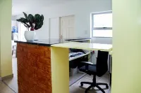 Room-Relaxing Guest House in the Heart o Hotels in Pinelands