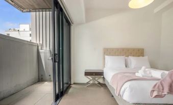 Bright & Modern 1Br in Auckland CBD by Zodiak Stays