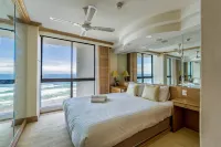 Olympus Beachfront Apartments - Homestays