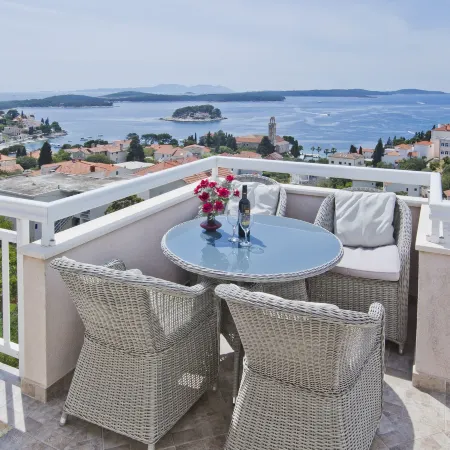 Apartmani KREŠIĆ 1 Hvar