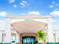 Garden Villa Hotel Hotels near Two Lovers Point