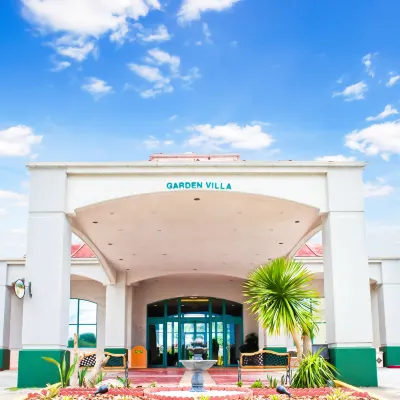 Garden Villa Hotel Hotels in der Nähe von Ypao Beach Park