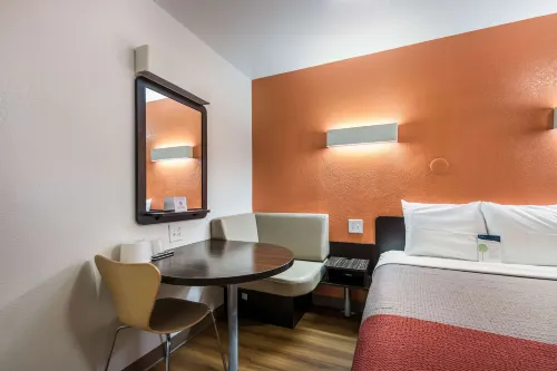 Motel 6 Bessemer, Al - Birmingham Hotels in Bessemer