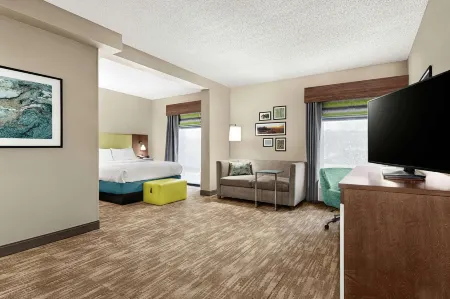 Hampton Inn Morganton Отели в г. Моргантон