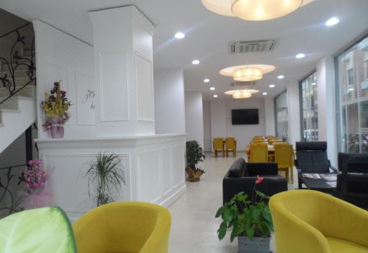 1. 젠 인 부티크..