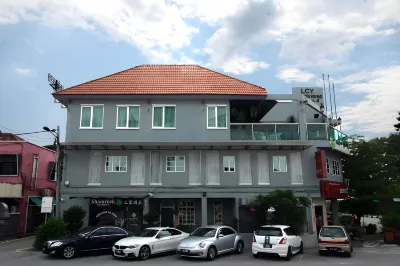 แชมร็อคเกสต์เฮาส์ โรงแรมใน
