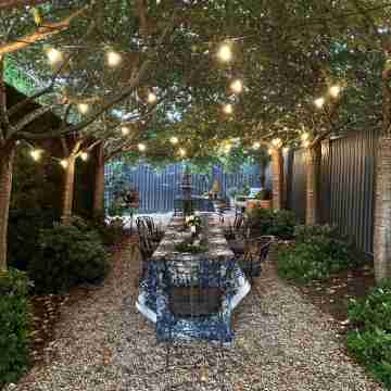 B R A M A S O L E - A Piece of Tuscany in Regional Victoria Hotel Exterior