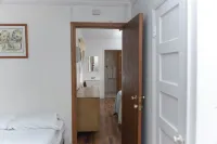 Three Bed  Sleeping Cabin