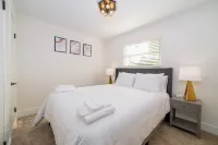 Contemporary Suite with Fire Pits and Laundry Access - Elegant Retreat