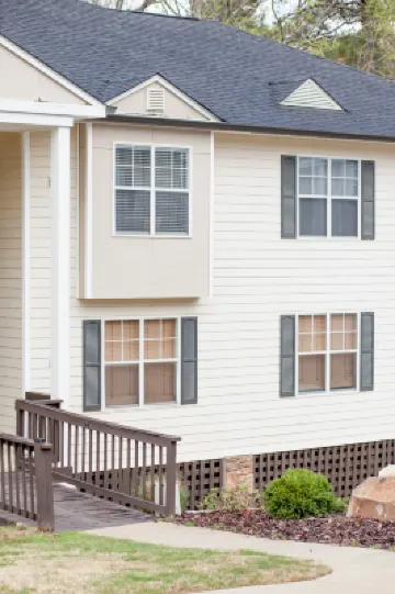 Stylish Condo with Scenic Views and Modern Amenities - Tranquil Escape